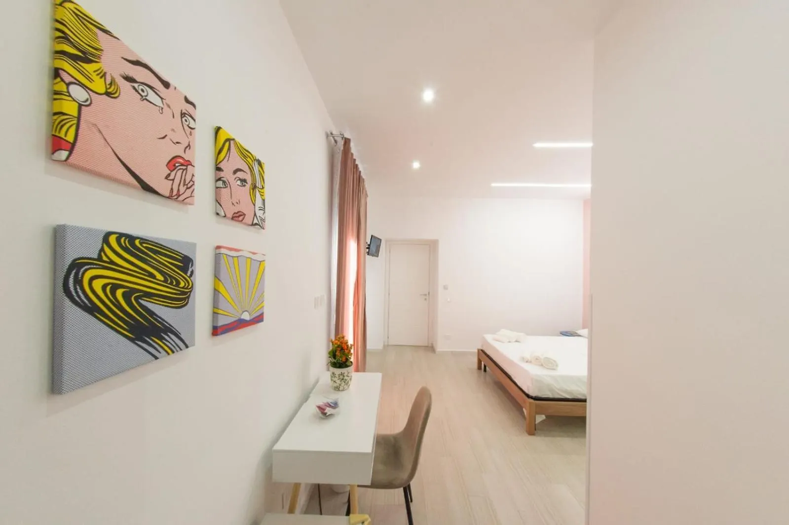 Le Stanze In Centro Hotel Naples Guest house