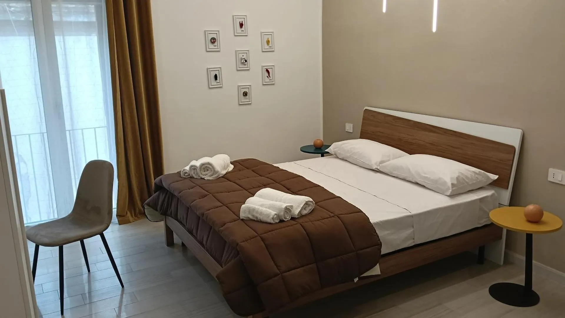 Le Stanze In Centro Hotel Naples Guest house